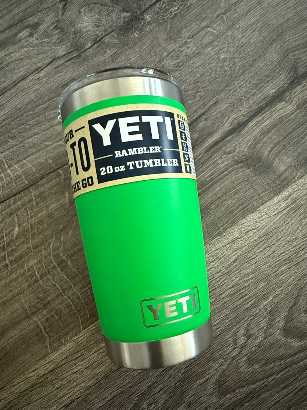 Yeti Rambler 20 oz Tumbler in Verde Green